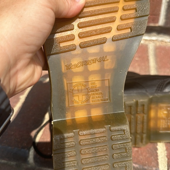 Dr. Martens 1460 Virgina Pascal black leather boots women’s - Picture 9 of 15